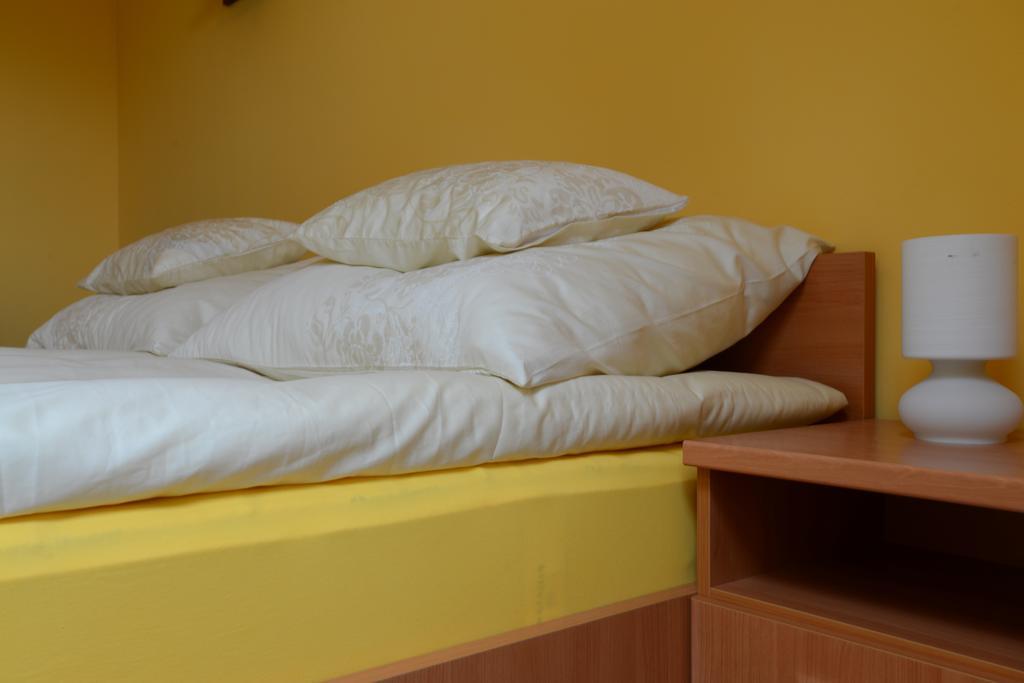 Aparthotel Nexus Vendeghaz Szegedin Zimmer foto