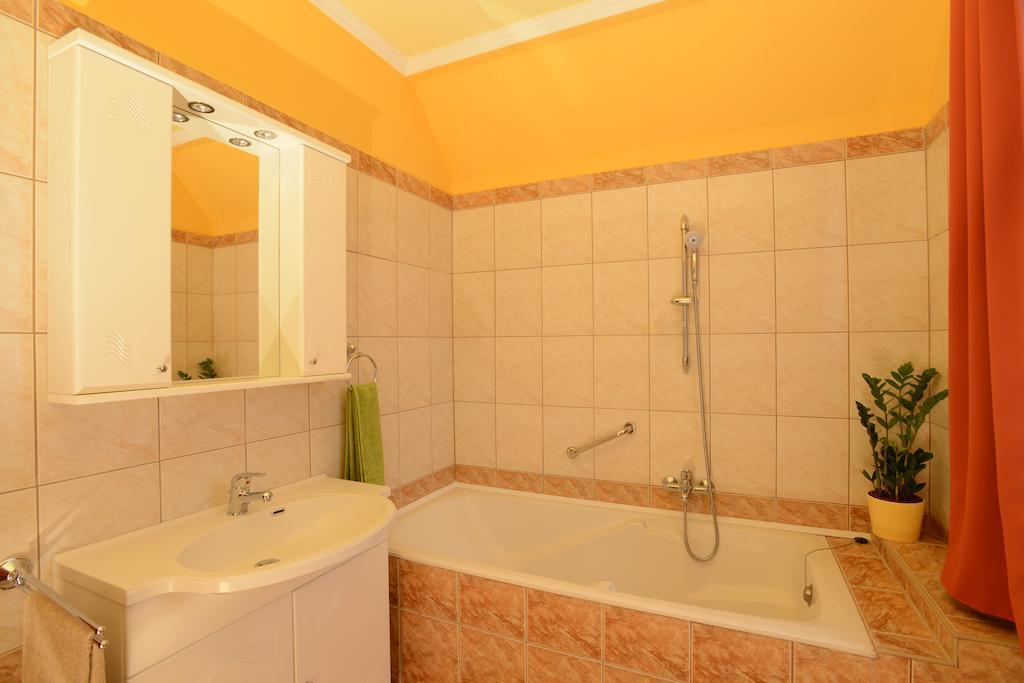 Aparthotel Nexus Vendeghaz Szegedin Zimmer foto